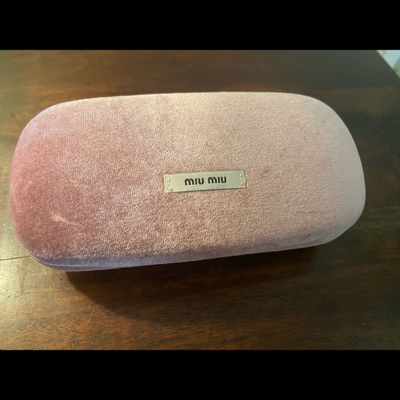 Miumiu sunglasses - Picture 3 of 7